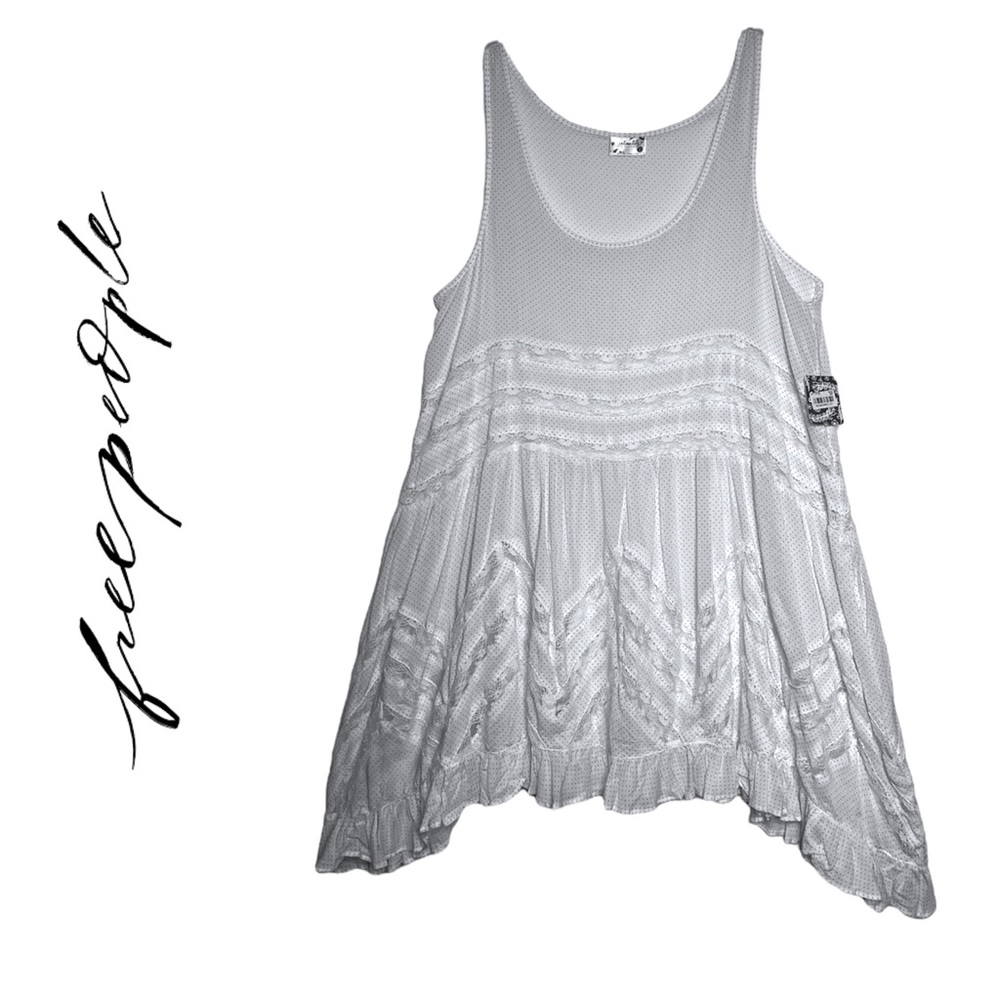 Free People Whit/Black dots Sleeveless Racerback Ruffle Sharkbite Lace top Sz M - Picture 1 of 9